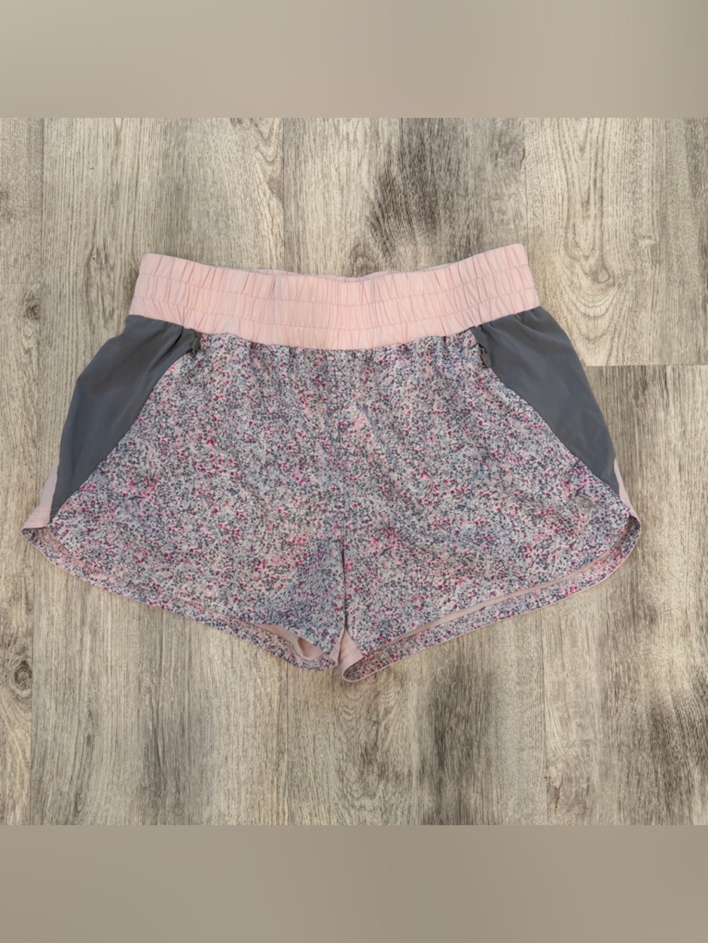 GapFit Floral Athletic Shorts | Gray Pink Workout Shorts Small